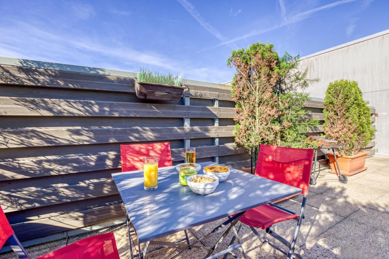 La terrasse Disney/Gare/Centre à 3min parking free Montévrain Esterno foto